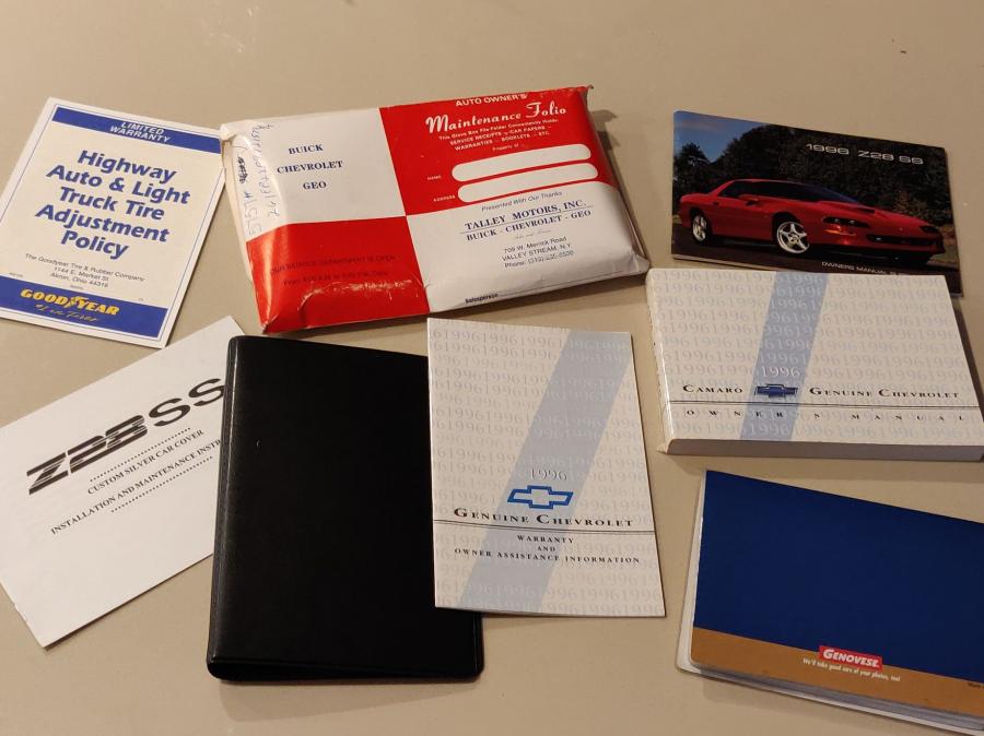 Сервисные книги Chevrolet Camaro SS (1710) 1996 года  (фото 100 из 101)